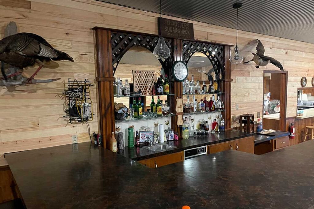 White River Hunting Lodge bar